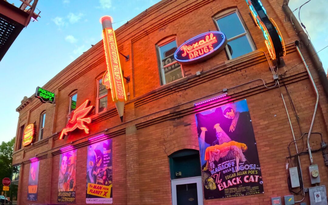 Neon Alley: A Mini Las Vegas Experience